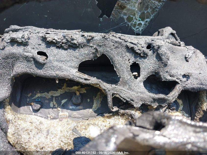 1998 Jeep Wrangler Se VIN: 1J4FY29P7WP793385 Lot: 40131752