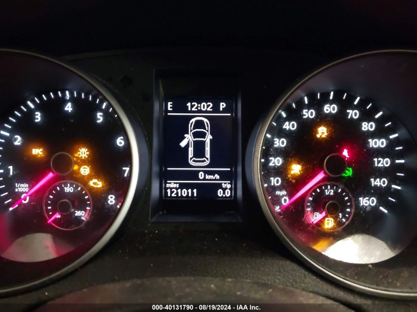 2012 Volkswagen Golf 2.5L 4-Door VIN: WVWDB7AJ2CW350789 Lot: 40131790