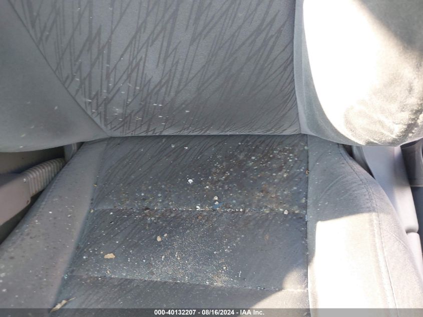 2008 Honda Civic Lx VIN: 2HGFG12698H553333 Lot: 40132207