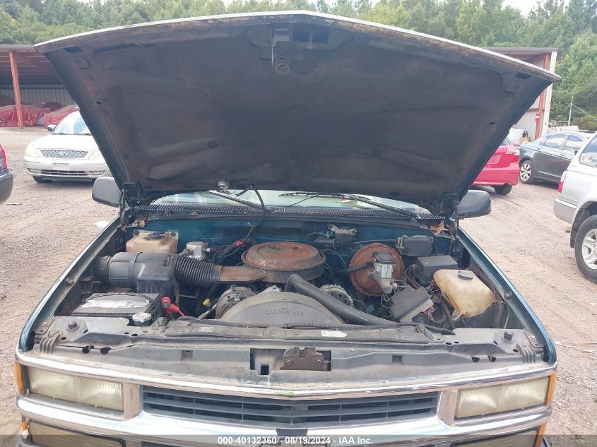 1995 Chevrolet Gmt-400 C1500 VIN: 2GCEC19K4S1295327 Lot: 40132360