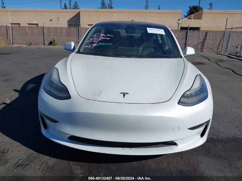 2018 Tesla Model 3 VIN: 5YJ3E1EA3JF098711 Lot: 40132457