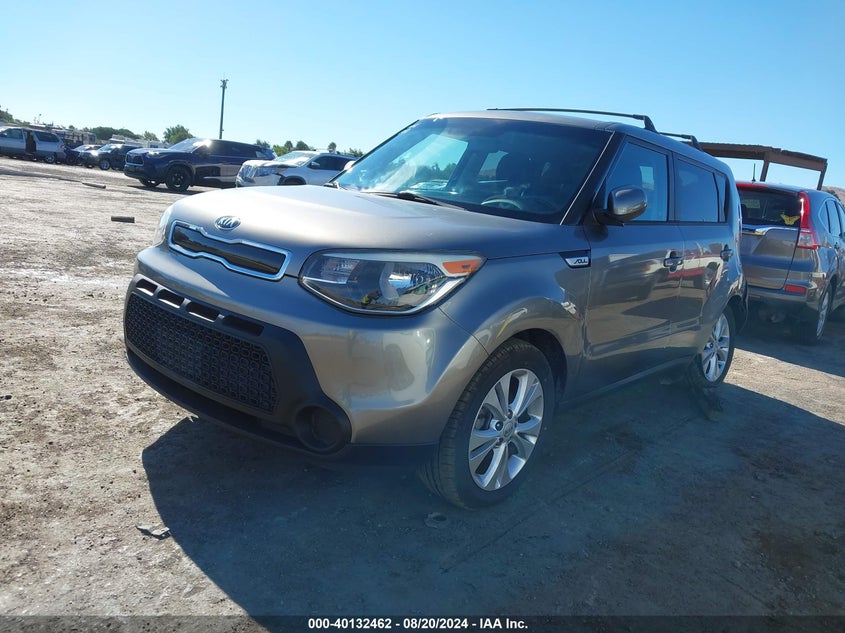 2015 KIA SOUL + - KNDJP3A57F7121376