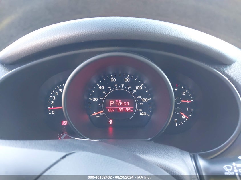 2015 KIA SOUL + - KNDJP3A57F7121376