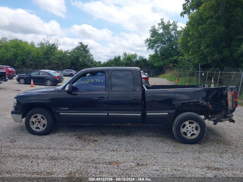 2000 Chevrolet Silverado 1500 Ls/Lt VIN: 2GCEC19TXY1139911 Lot: 40132706