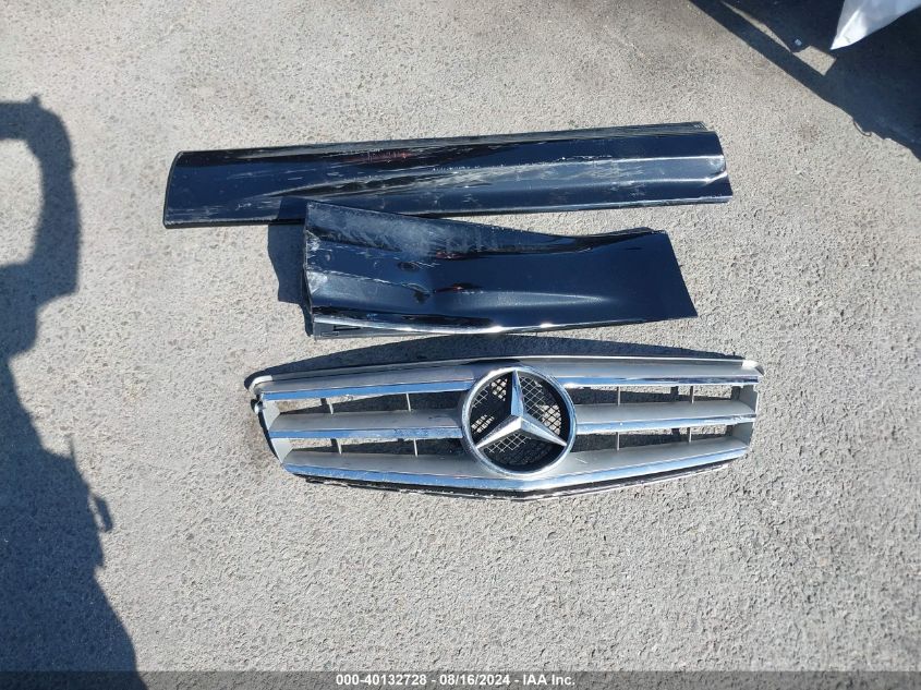 2009 Mercedes-Benz C 300 Luxury/Sport VIN: WDDGF54X59R049632 Lot: 40132728