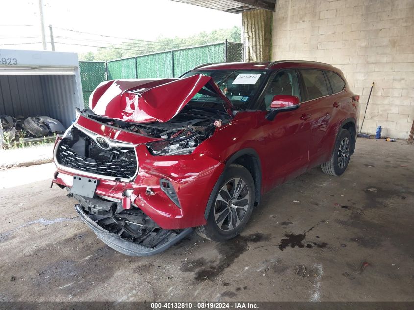 2021 TOYOTA HIGHLANDER XLE - 5TDGZRBH7MS095784