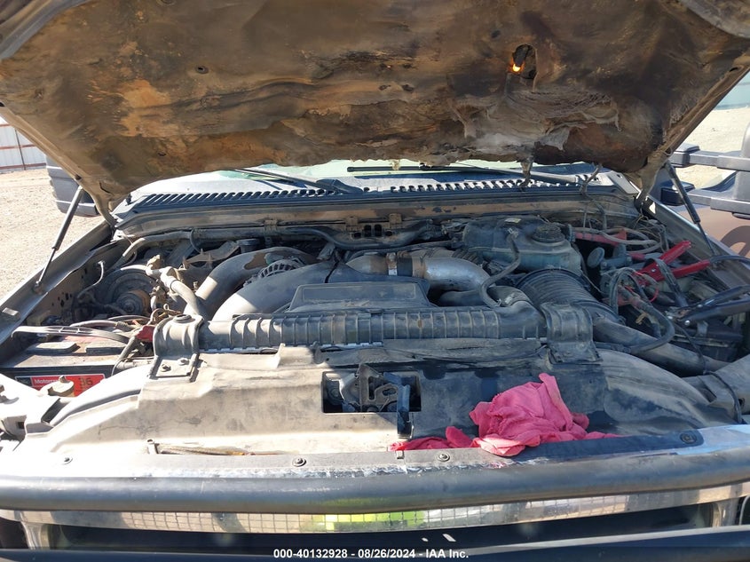 2004 Ford F-250 Lariat/Xl/Xlt VIN: 1FTNW21P44EB07637 Lot: 40132928