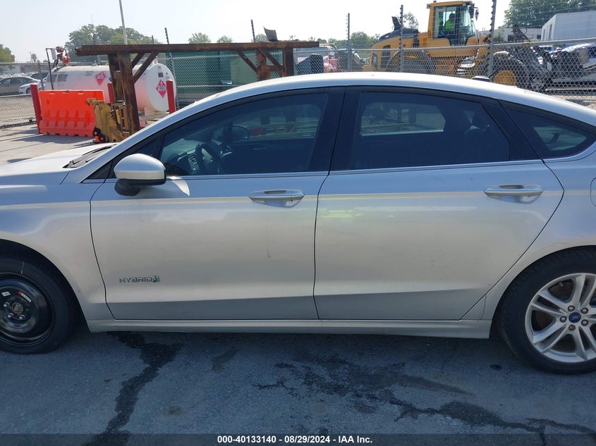 2018 Ford Fusion Hybrid Se VIN: 3FA6P0LU6JR216494 Lot: 40133140