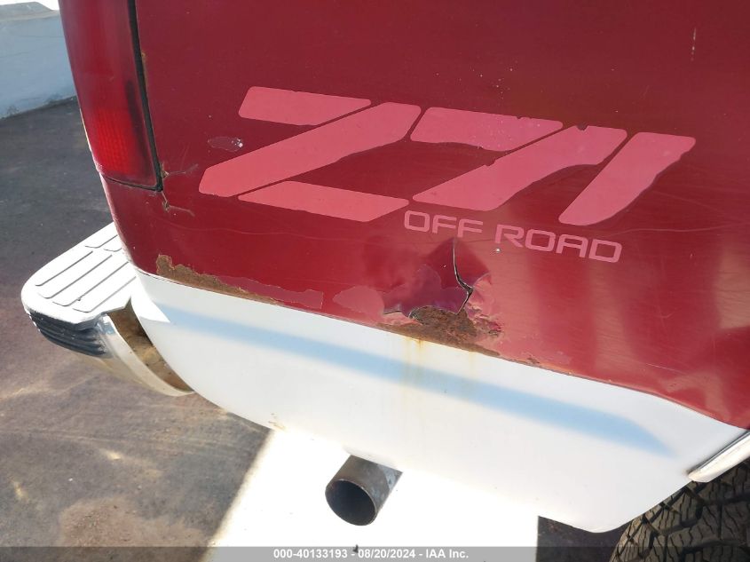 1992 GMC Sierra K1500 VIN: 2GTEK19K4N1559847 Lot: 40133193