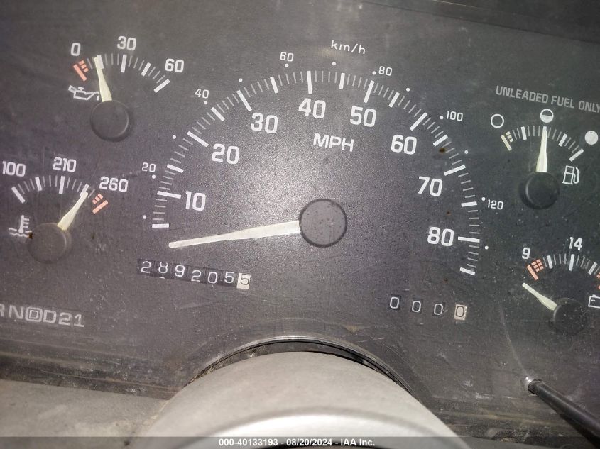 1992 GMC Sierra K1500 VIN: 2GTEK19K4N1559847 Lot: 40133193