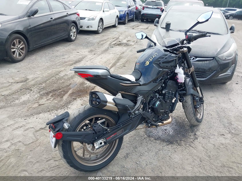 VIN LCEPEYL40R6000393 2024 CF MOTO 800NK