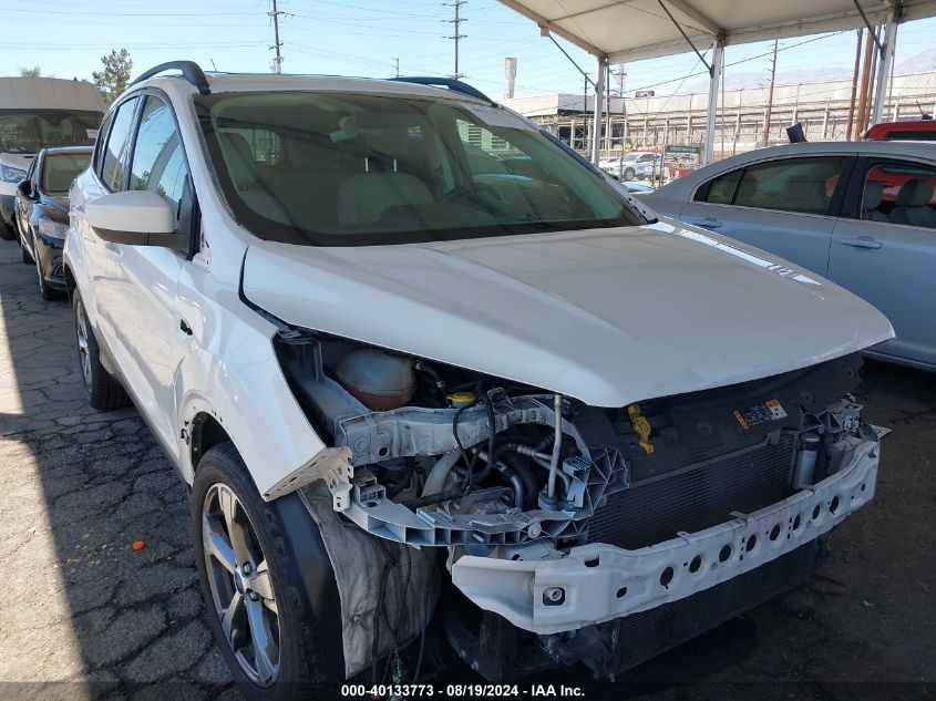 2017 FORD ESCAPE SE - 1FMCU0GD6HUB15907