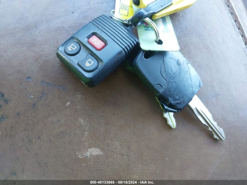 2001 Ford F-150 King Ranch Edition/Lariat/Xlt VIN: 1FTRW08L71KB47653 Lot: 40133865