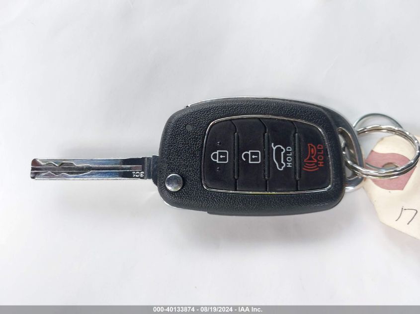 2017 HYUNDAI TUCSON SE - KM8J3CA41HU317803