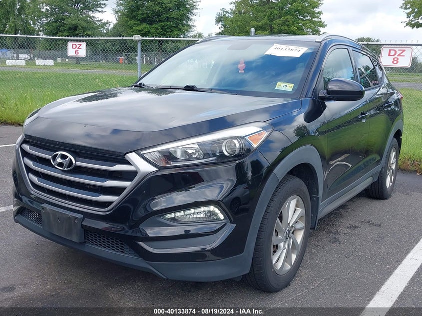 2017 HYUNDAI TUCSON SE - KM8J3CA41HU317803