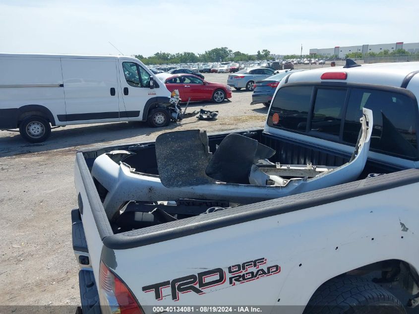 2015 Toyota Tacoma Base V6 VIN: 3TMLU4EN3FM165110 Lot: 40134081