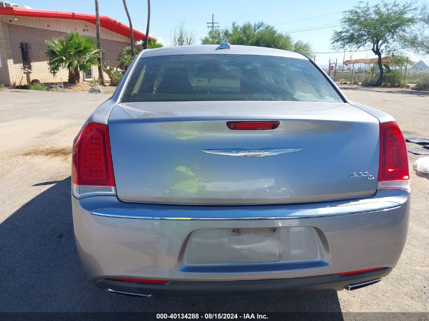 2C3CCAEG5HH564190 2017 Chrysler 300C