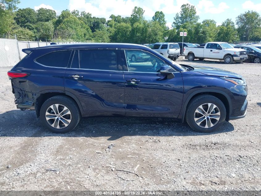 2022 Toyota Highlander Xle VIN: 5TDGZRBH2NS569061 Lot: 40134705