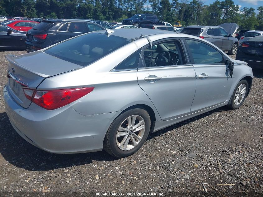 VIN 5NPEB4AC0DH612126 2013 Hyundai Sonata, Gls no.4