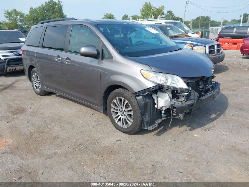 5TDYZ3DC6JS917618 2018 TOYOTA SIENNA - Image 1