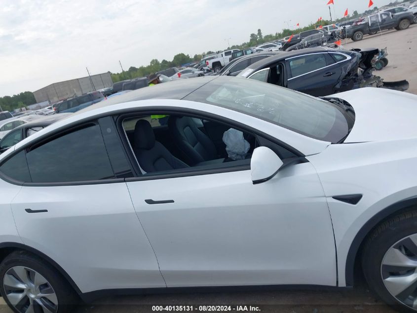 2022 Tesla Model Y VIN: 7SAYGDEE3NA022254 Lot: 40135131