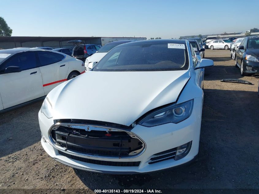 2014 Tesla Model S P85 VIN: 5YJSA1H11EFP35104 Lot: 40135143