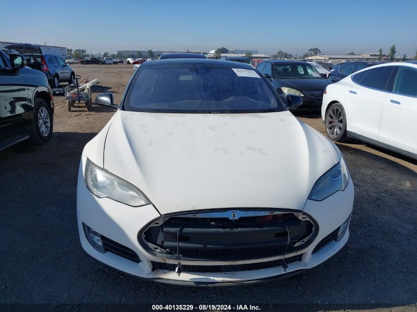 2015 Tesla Model S 70D/85D/P85D VIN: 5YJSA4H22FFP78930 Lot: 40135229