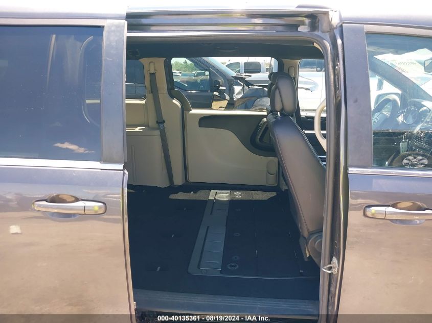 2019 Dodge Grand Caravan Sxt VIN: 2C4RDGCG6KR752646 Lot: 40135361