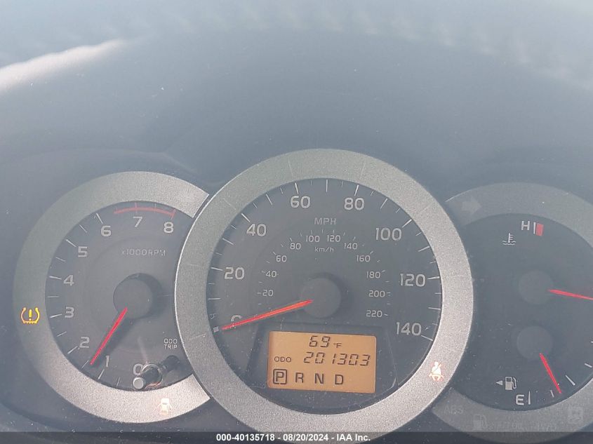 2010 Toyota Rav4 Limited VIN: JTMDF4DV7A5028766 Lot: 40135718