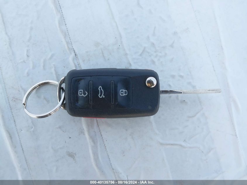 2011 Volkswagen Gti 2-Door Autobahn VIN: WVWFD7AJ8BW161307 Lot: 40135756