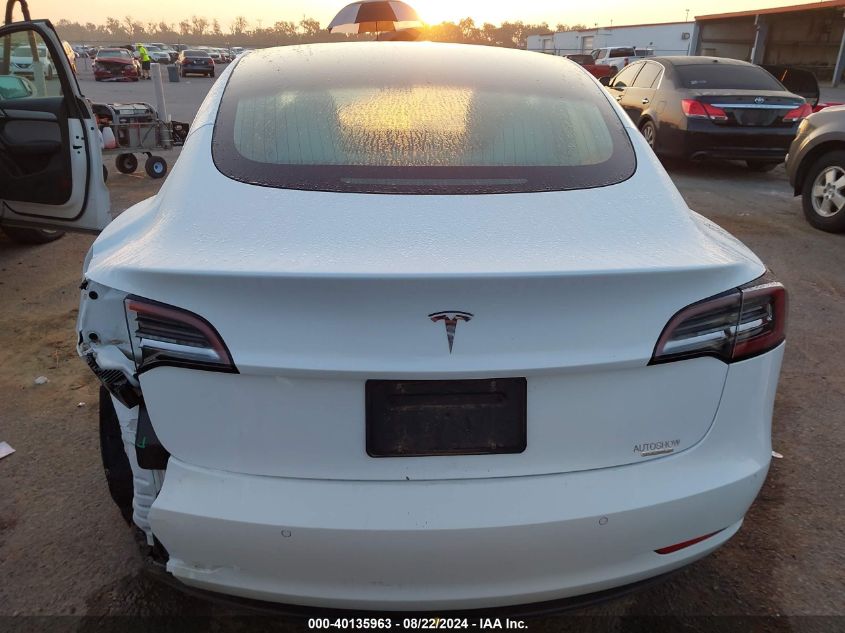 2020 Tesla Model 3 Standard Range Plus Rear-Wheel Drive/Standard Range Rear-Wheel Drive VIN: 5YJ3E1EA2LF615211 Lot: 40135963