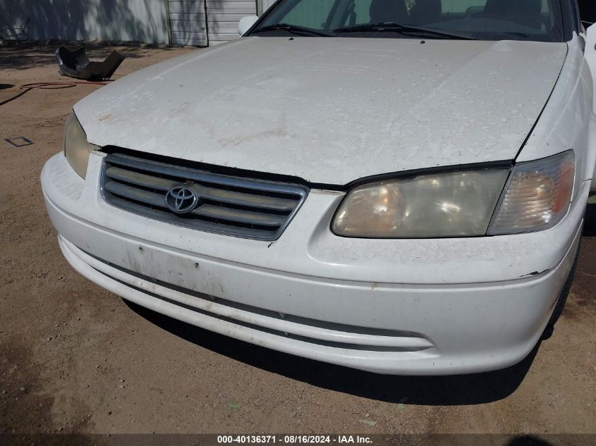 2001 Toyota Camry Le V6 VIN: 4T1BF22K91U957931 Lot: 40136371