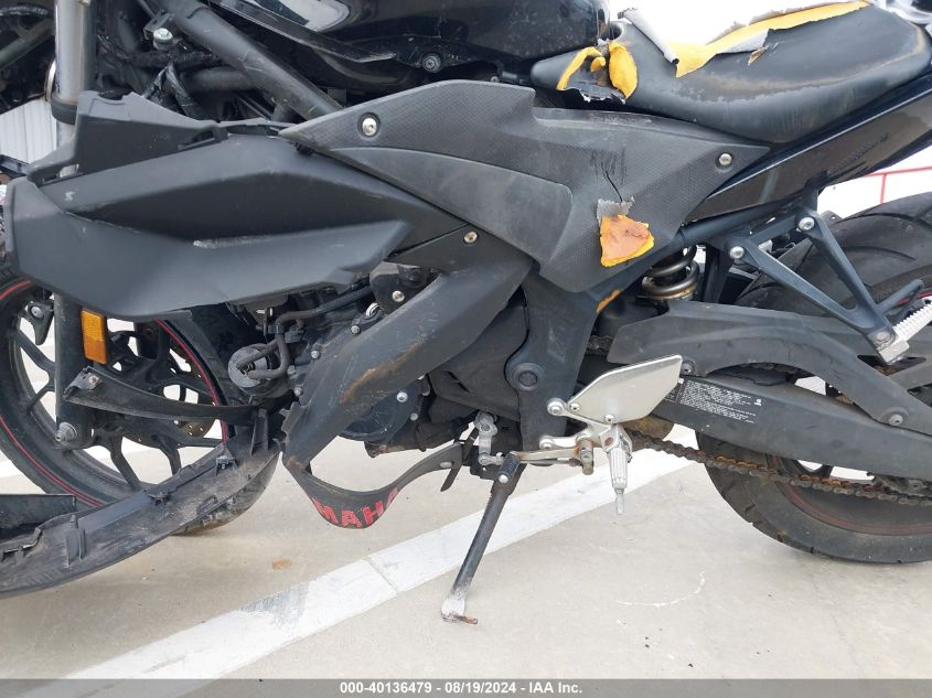 2015 Yamaha Yzfr3 VIN: MH3RH06Y7FK001304 Lot: 40136479