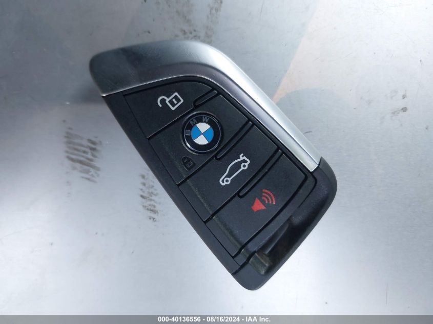 2022 BMW 530 Xi VIN: WBA13BJ09NWX5876 Lot: 40136556