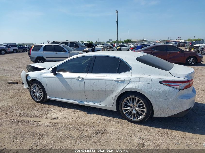 2019 Toyota Camry L/Le/Xle/Se/Xse VIN: 4T1B11HK6KU688224 Lot: 40136883