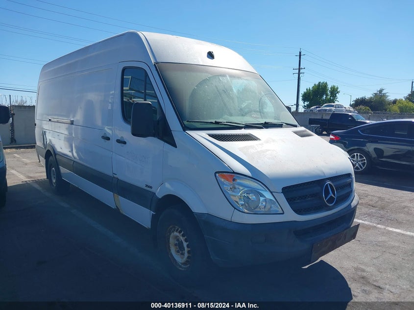 2011 Mercedes-Benz Sprinter S High Roof VIN: WD3PE8CB7B5570721 Lot: 40136911
