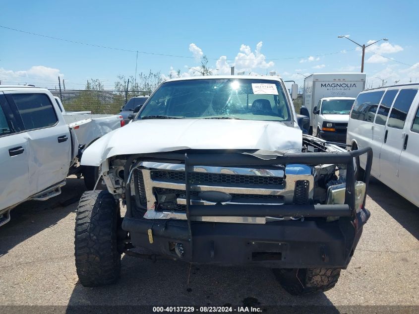 2005 Ford F-250 Lariat/Xl/Xlt VIN: 1FTSW21P55EA22312 Lot: 40137229