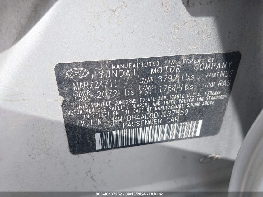 2011 Hyundai Elantra Gls/Limited VIN: KMHDH4AE9BU137859 Lot: 40137252