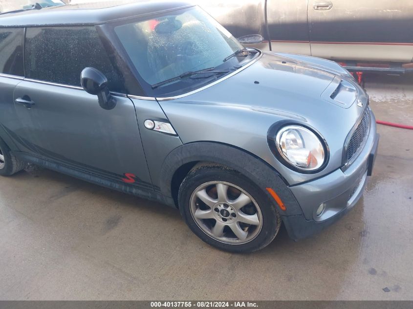 2008 Mini Cooper S VIN: WMWMF73538TT90275 Lot: 40137755