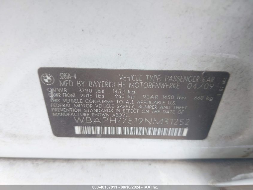 2009 BMW 328I VIN: WBAPH77519NM31252 Lot: 40137911