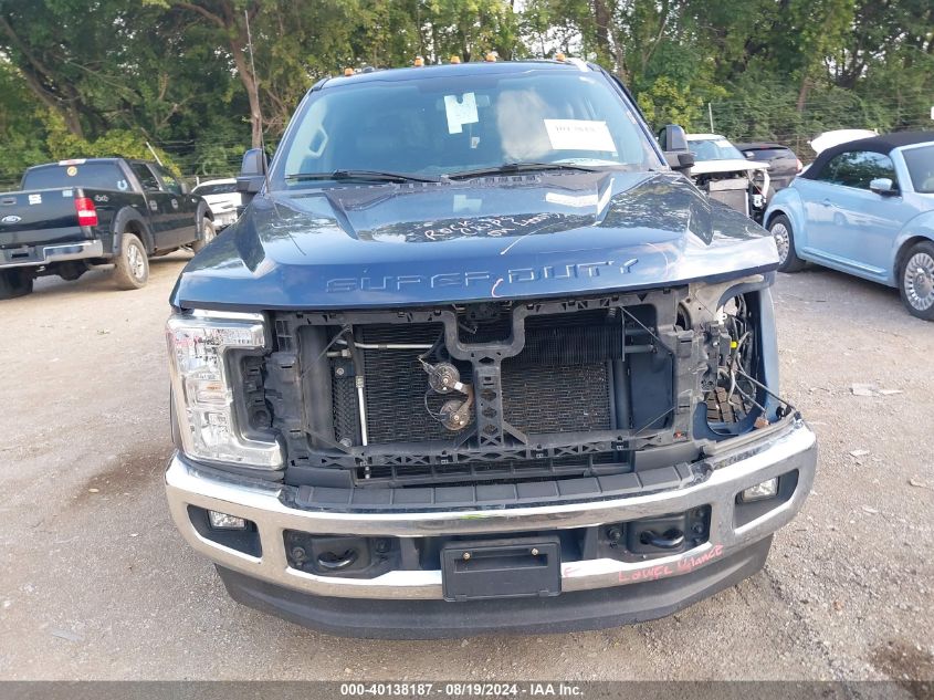 2017 Ford F-250 Lariat VIN: 1FT7W2B60HED06205 Lot: 40138187