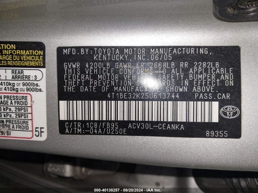 2005 Toyota Camry Le VIN: 4T1BE32K25U613744 Lot: 40138257