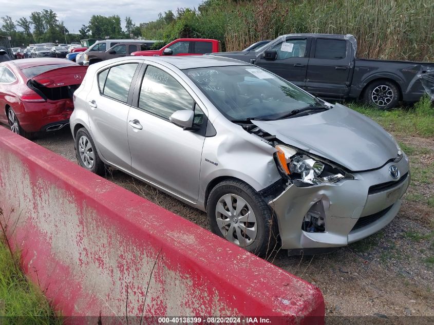 2013 Toyota Prius C VIN: JTDKDTB31D1055126 Lot: 40138399