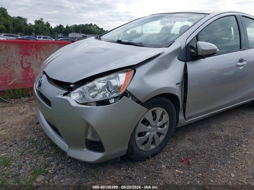 2013 Toyota Prius C VIN: JTDKDTB31D1055126 Lot: 40138399