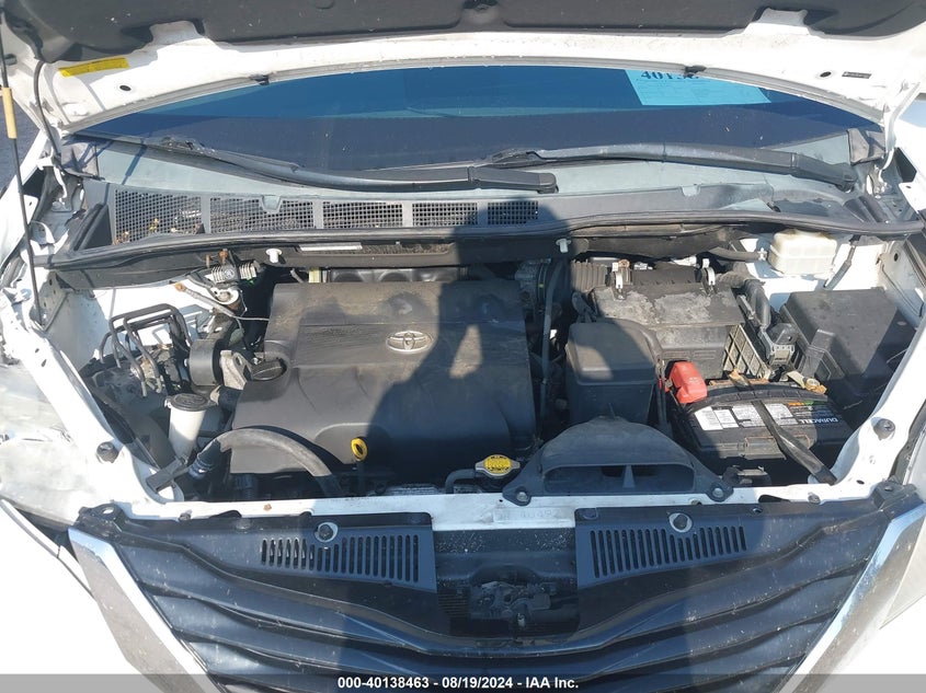 2011 Toyota Sienna Le V6 VIN: 5TDKK3DC4BS148922 Lot: 40138463