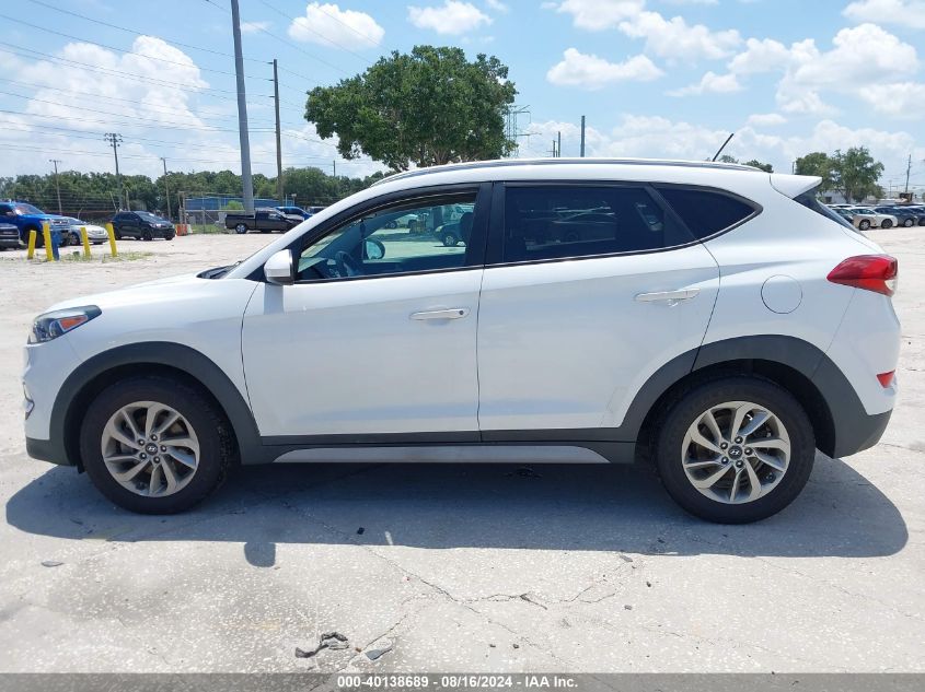 KM8J3CA46HU481371 2017 Hyundai Tucson Se