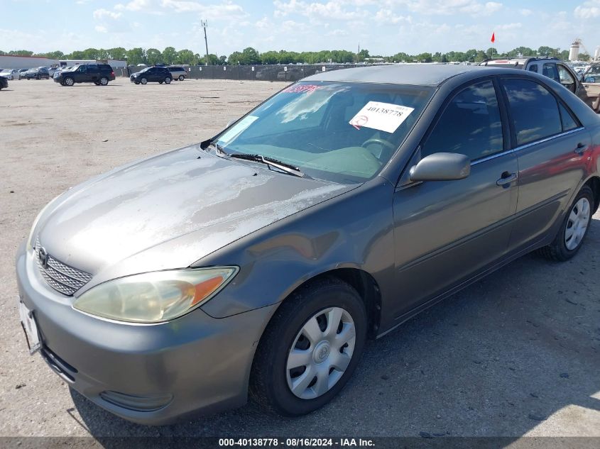 2004 Toyota Camry Le VIN: 4T1BE32K14U850370 Lot: 40138778