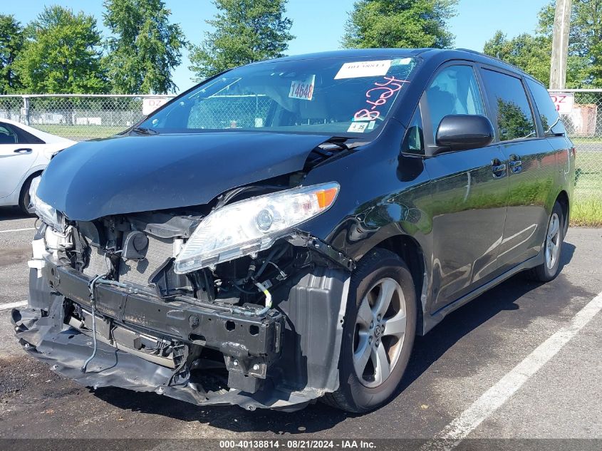 5TDKZ3DC2LS059752 2020 TOYOTA SIENNA - Image 2