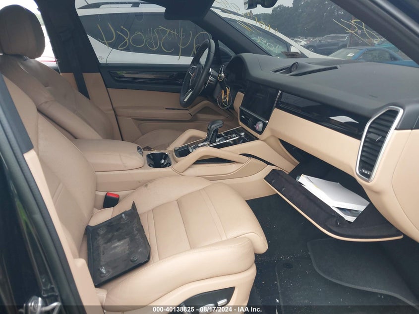 2021 PORSCHE CAYENNE - WP1AA2AY2MDA08390