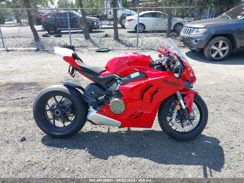 2022 DUCATI PANIGALE V4S - ZDMDAGWW3NB001971
